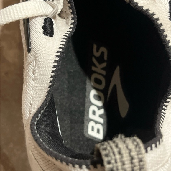 BROOKS GLYCERIN 21 STEALTHFIT RUNNING SHOES WOMENS SIZE 8 ***RETAIL $160*** - Picture 8 of 9